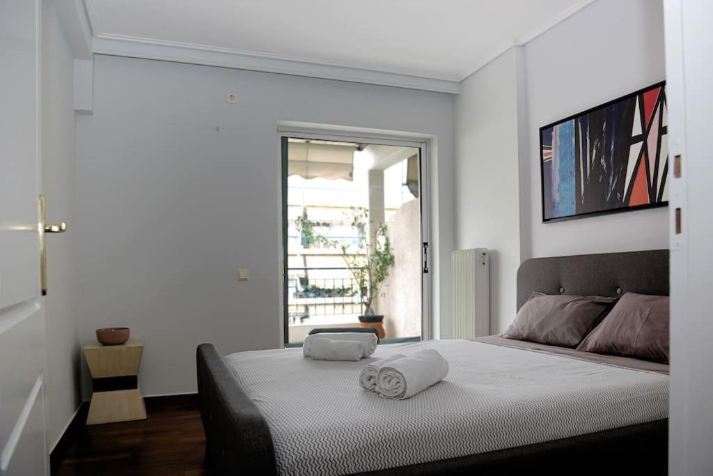 Charming Apartment Near Center เอเธนส์ ภายนอก รูปภาพ